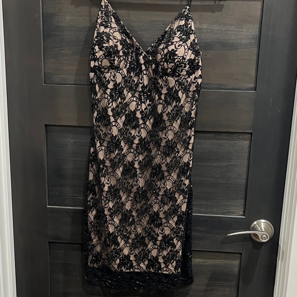 Elegant Black Lace Dress